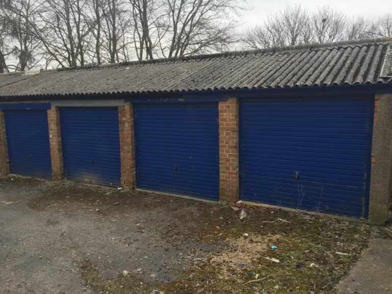 060a 7910 d03a df0f Garage Eastbury Avenue Eastbury avenue (8).JPG